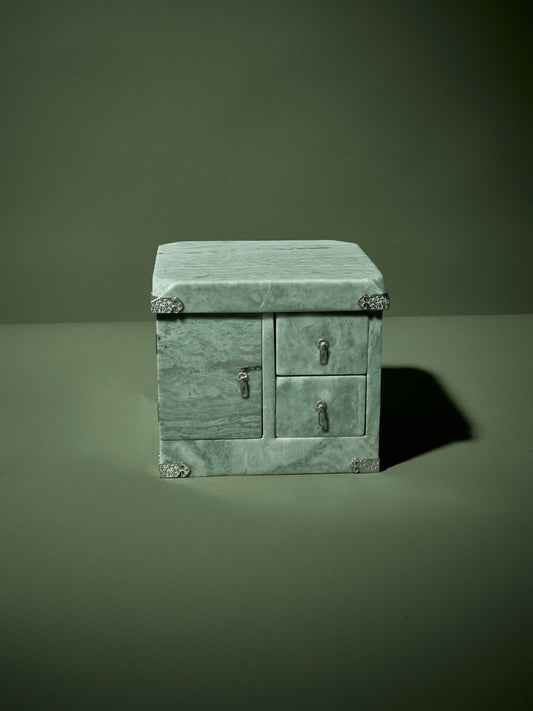盒 - Jewelry Box in Jade